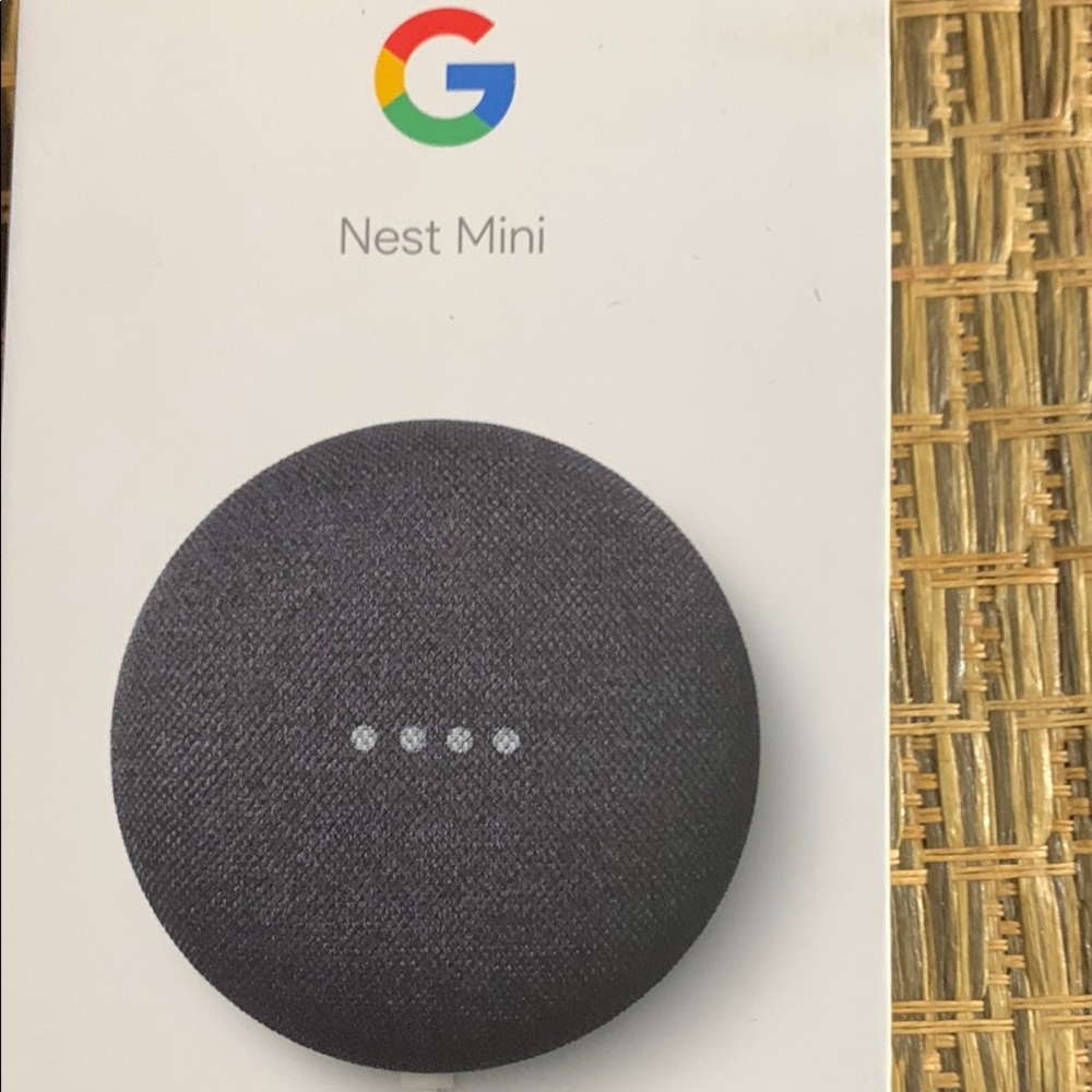 Google Smart Speaker - Charcoal